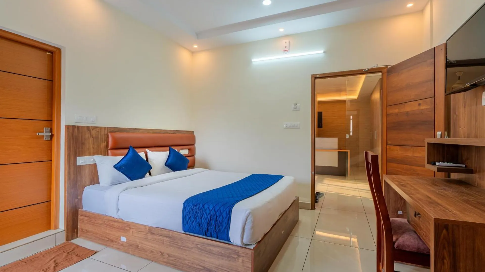 Hotel Chaithanya Residency Kochi
