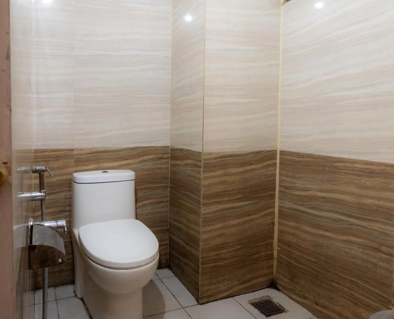 Chaithanya Residency Kochi Hotel